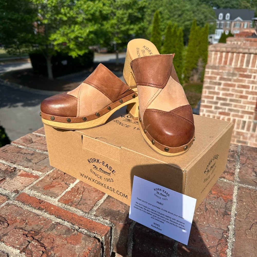 Kork-Ease Two-Tone Leather Clogs in Brown & Tan NWT
